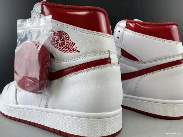 Retro Jordan (2017) 555088-103 Metallic Air Red 1 0520